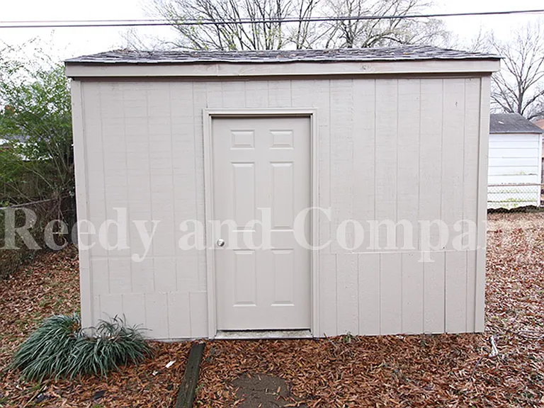 1749 S Perkins Rd — Photo 14