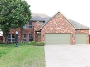 10005 E 94th St N, Owasso, OK 74055