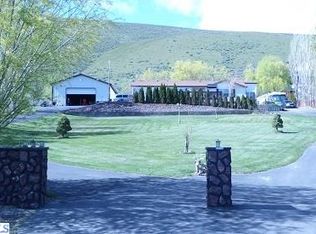 32911 E Red Mountain Rd, Benton City, WA 99320