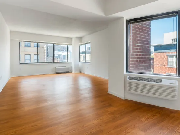 77 Park Avenue image 32 of 55