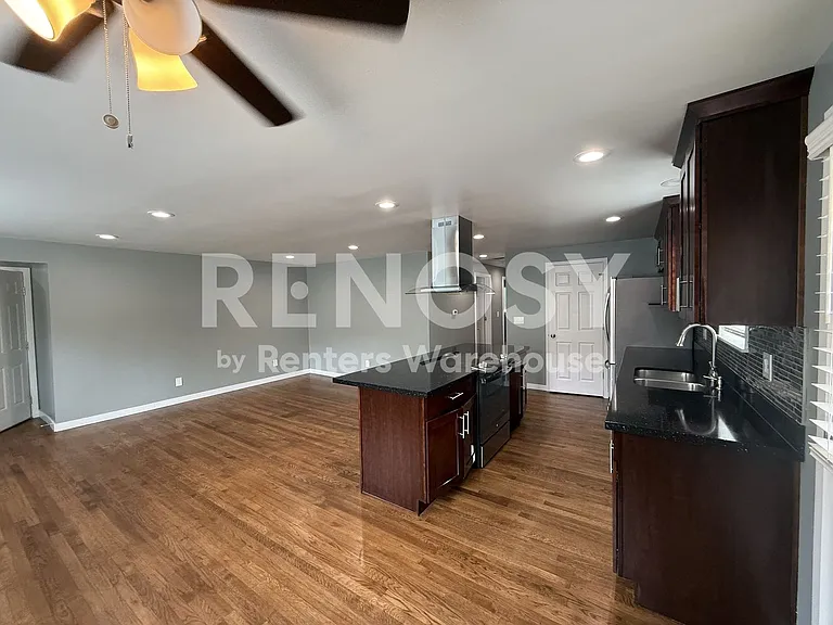 13412 Occidental Ave S — Photo 4