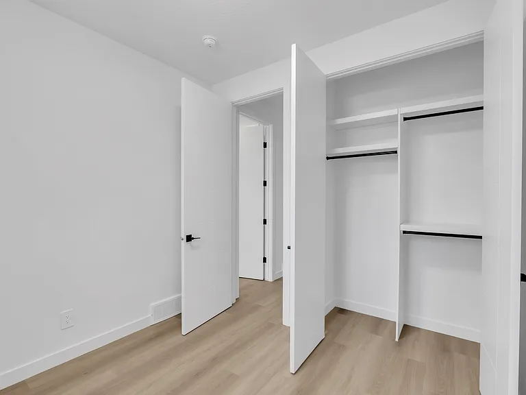 2702 25th Ave SW — Photo 29