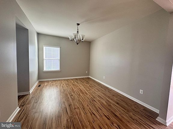 4th image of 6810 Lake Anne Ct