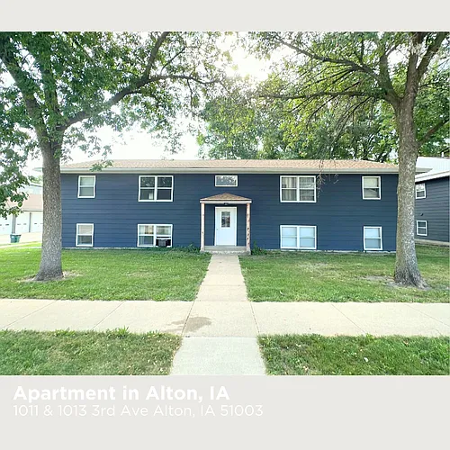 1011 3rd Ave #1 Photo 1