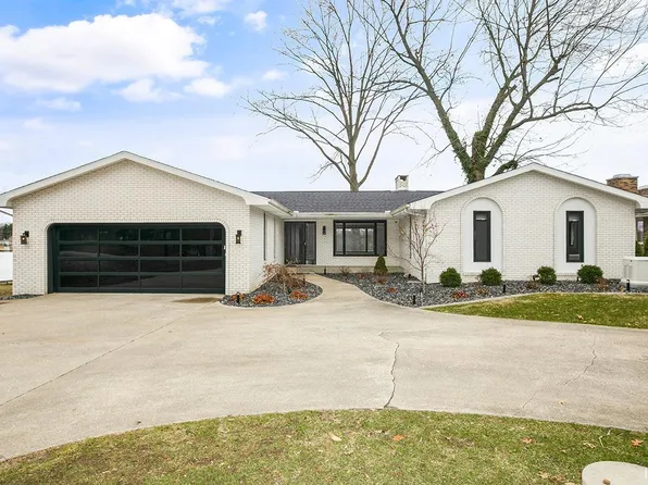 54436 Meadow Bank Ln, Elkhart, IN 46514