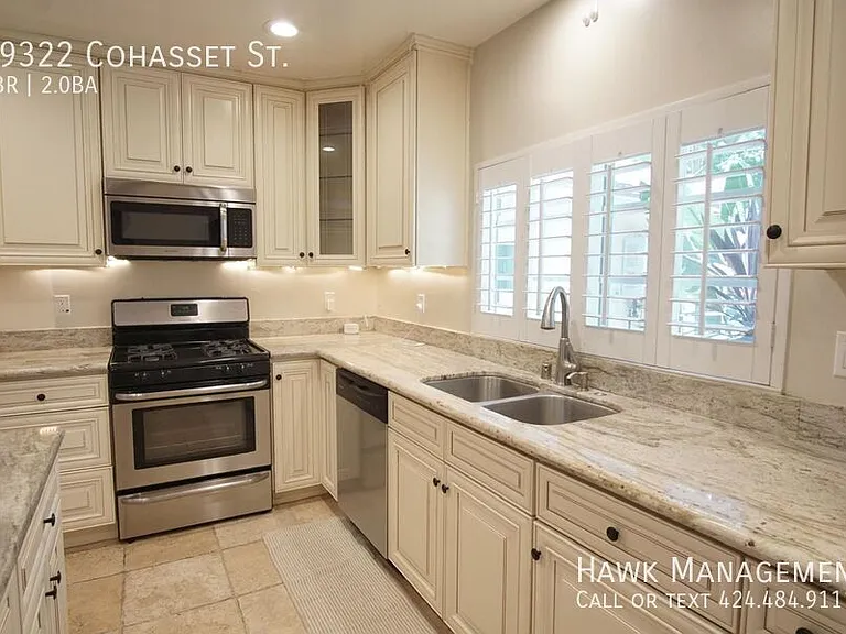 19322 Cohasset St — Photo 28