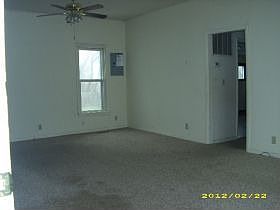 4th image of 815 N Olive St