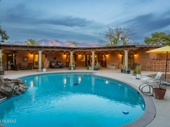 1952 E Lind Rd, Tucson, AZ 85719