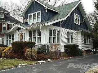 9 Clinton St, Farmingdale, NY