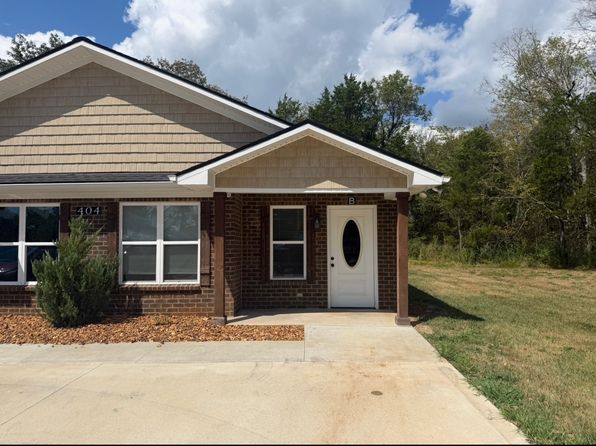 404 Hunters Cir #B