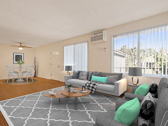 3rd image of 9520 Lucerne Ave APT 28