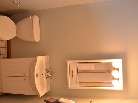 3rd image of 2842 E 223rd Pl