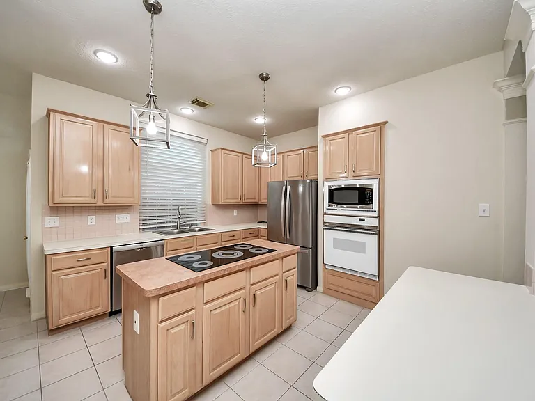 1123 Spinnaker Way — Photo 8