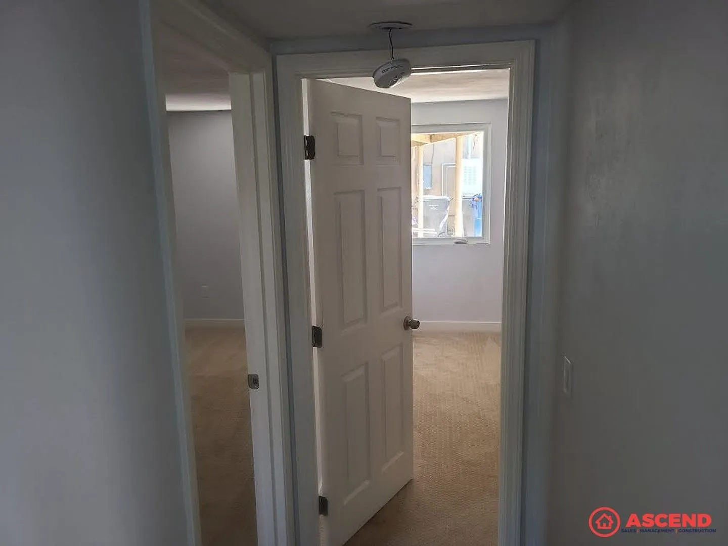 Charming 2-Bedroom Residence in the Heart of North Bakersfield — Photo 3