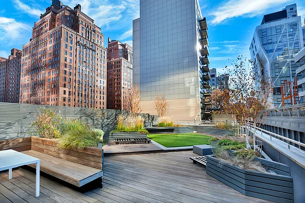 Rented by LG Fairmont Group | media 16