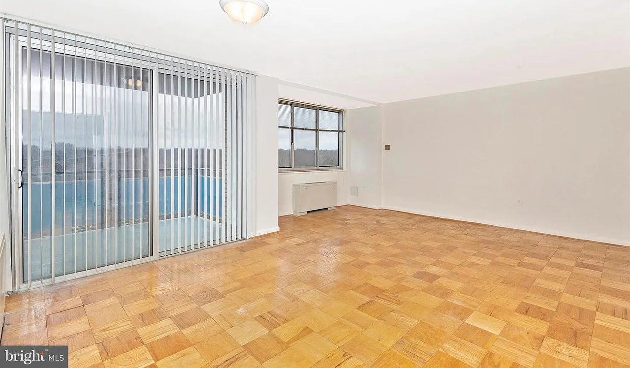 Studio, 505 sqft, $1,649 — Photo 4