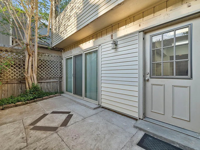 1922 Augusta Dr #1/16 — Photo 26