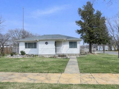 603 N 4th St, Lincoln, KS, 67455