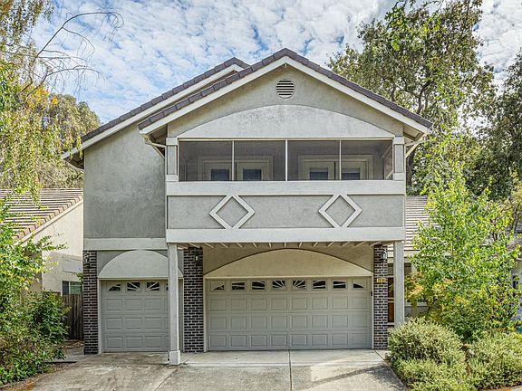 3rd image of 7034 Ara Ln
