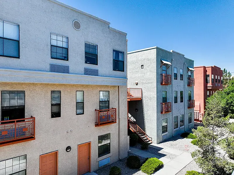 Sage at 601 — Photo 2