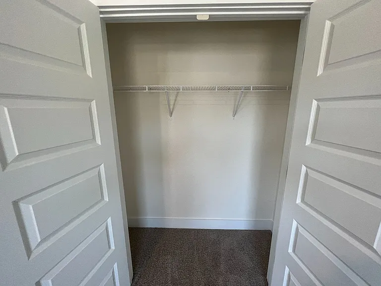 483 Clark Creek Ln — Photo 16