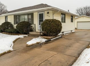 1412 15 1/2 Ave NW, Rochester, MN 55901