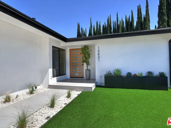 15431 Milbank St, Encino, CA 91436
