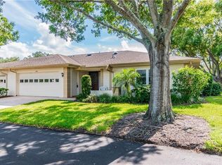 1520 Leland Dr #27, Sun City Center, FL 33573