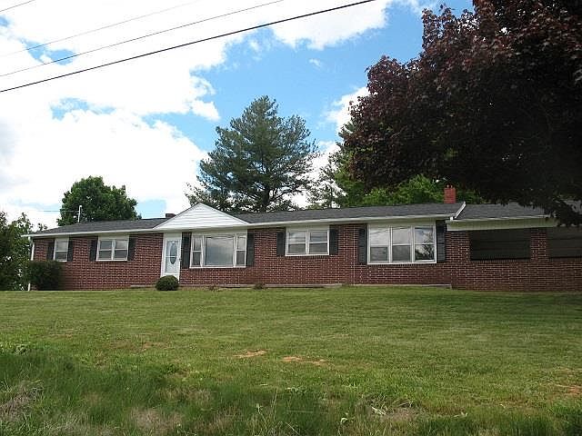 1st image of 3004 Carrollton Pike