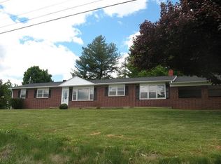 3004 Carrollton Pike, Woodlawn, VA 24381