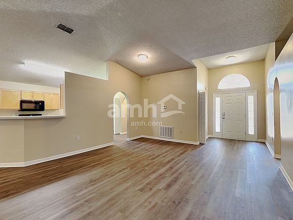 5th image of 7187 Rutland Ct