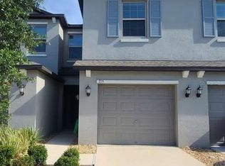 715 Royal Empress Dr, Ruskin, FL 33570