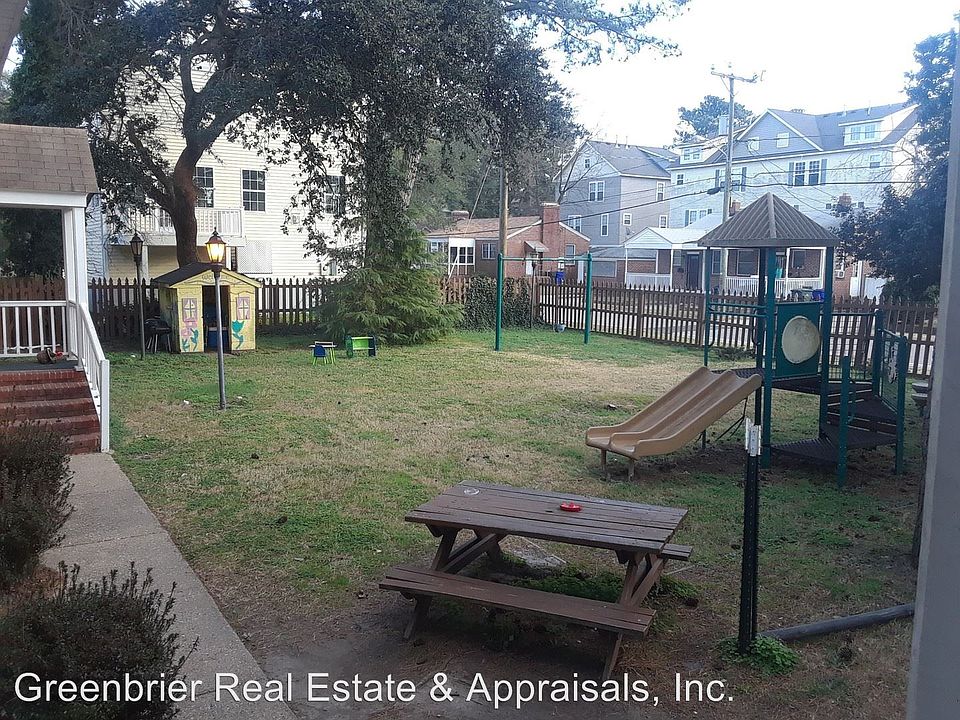 2nd image of 2710 Pleasant Ave APT 2