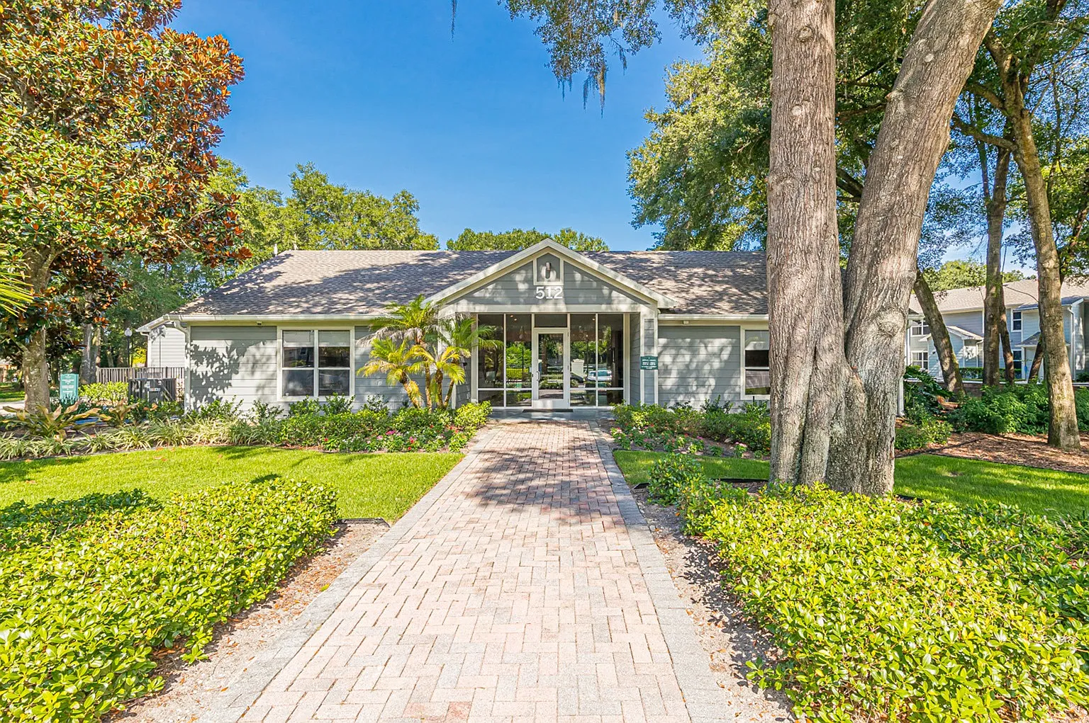 Enclave at Pine Oaks — Photo 1