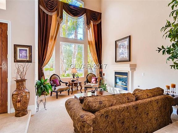 5th image of 10662 San Palatina St