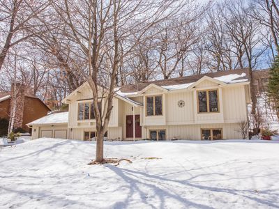 7320 130th St W, Apple Valley, MN, 55124