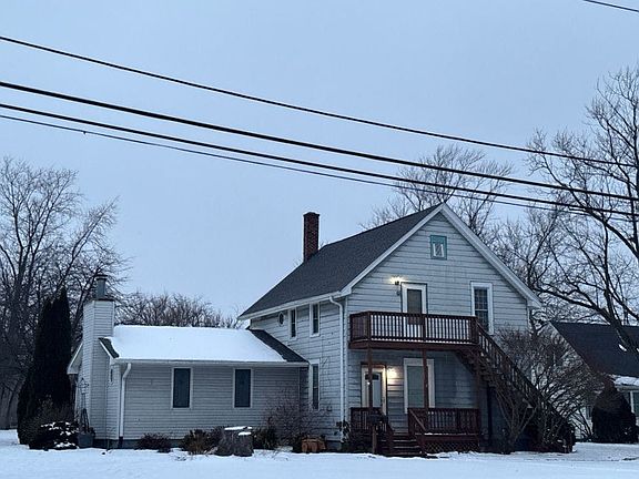 3rd image of 1646 Main St