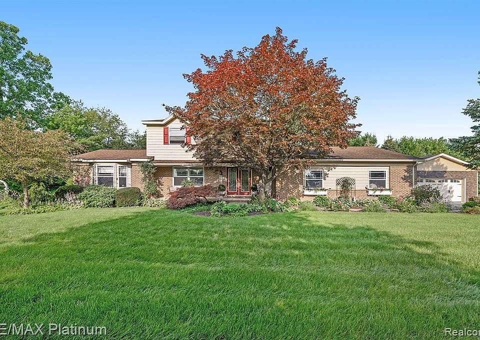 1st image of 1580 Murray Ct