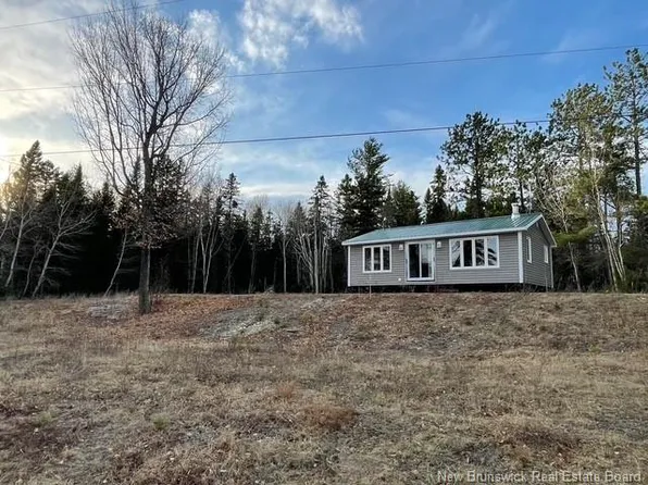 1056 Halcomb Rd, Southesk, NB E9E 1V5