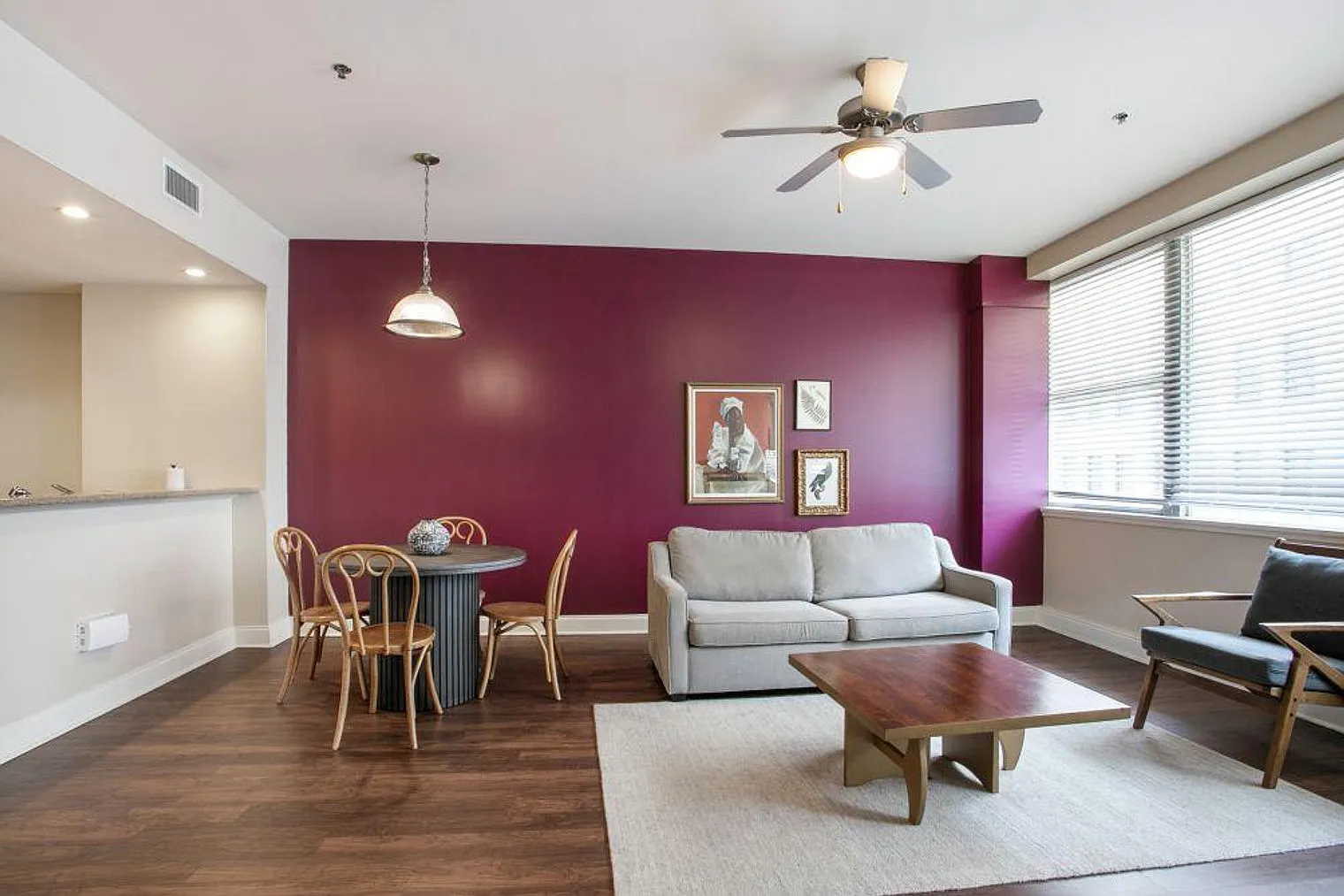 1 bed, 2.0 bath, 430 sqft, $4,145 — Photo 2