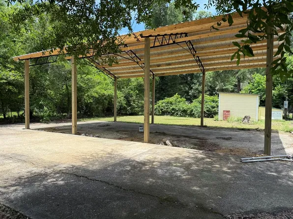 841 Douglas Landing Rd, Wewahitchka, FL 32465