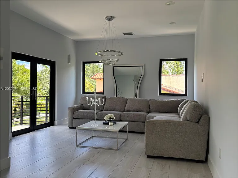 6220 SW 144th St — Photo 14