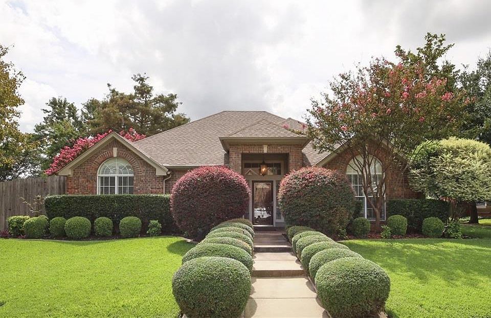 1st image of 501 Allen Dr