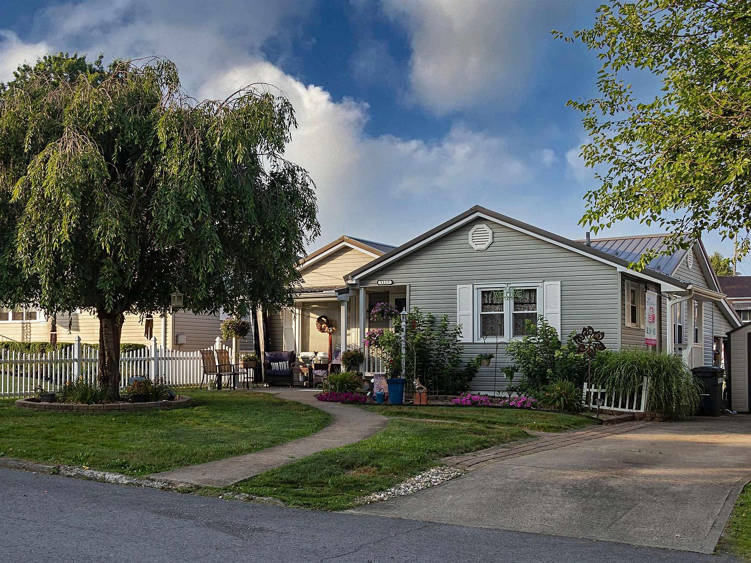 1117 Lake Ave, Fairmont, WV 26554 Zillow