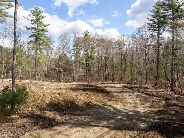 92 Martin Rd, Douglas, MA 01516