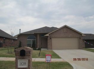 18209 Sandhurst Ct, Edmond, OK 73012