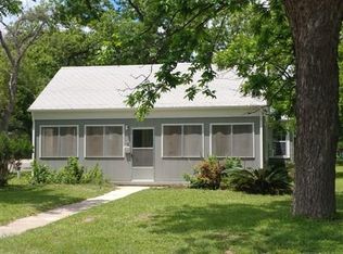 252 Martin St, Uvalde, TX 78801