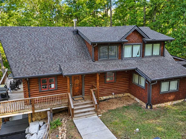 1330 S Arrowhead Dr, Westminster, SC 29693