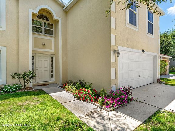 4th image of 2223 Dryden Ct