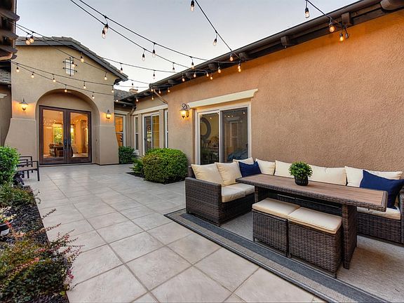 4th image of 1480 Bella Cir